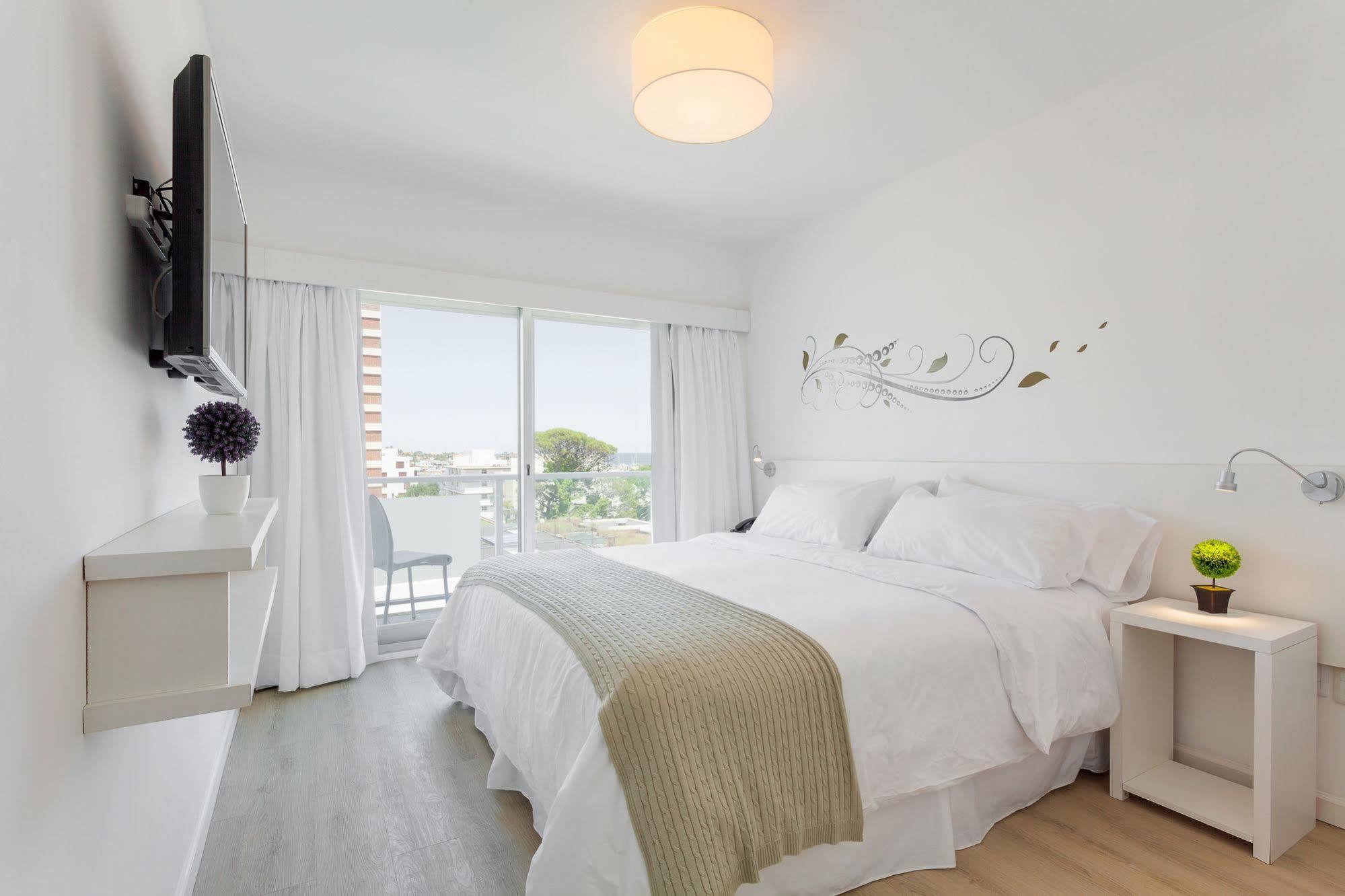 20 Hotel Punta del Este Extérieur photo